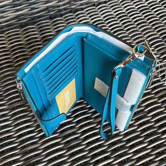 Michael Kors Large Double Zip Leather Wallet Wristlet Phone Case Lagoon - Picture 9 of 16